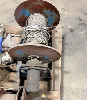 438 -Used Wireline Hoist