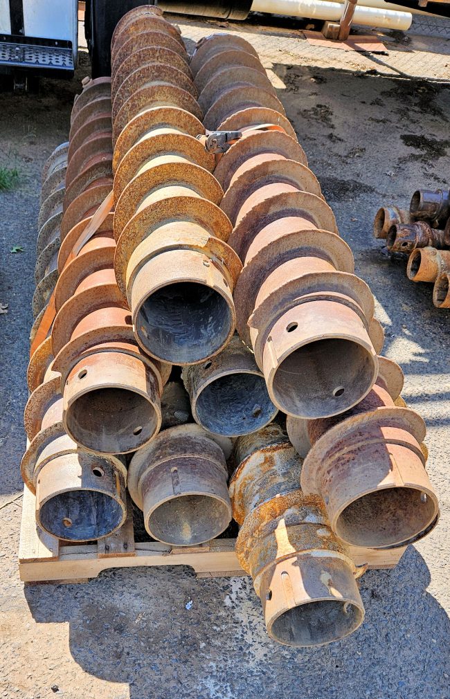 555- Acker Octagonal 8 1/4 Hollow Stem Augers