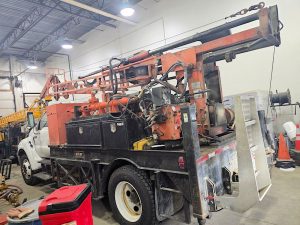 #808- 2004 Acker AD-II - Truck Mounted