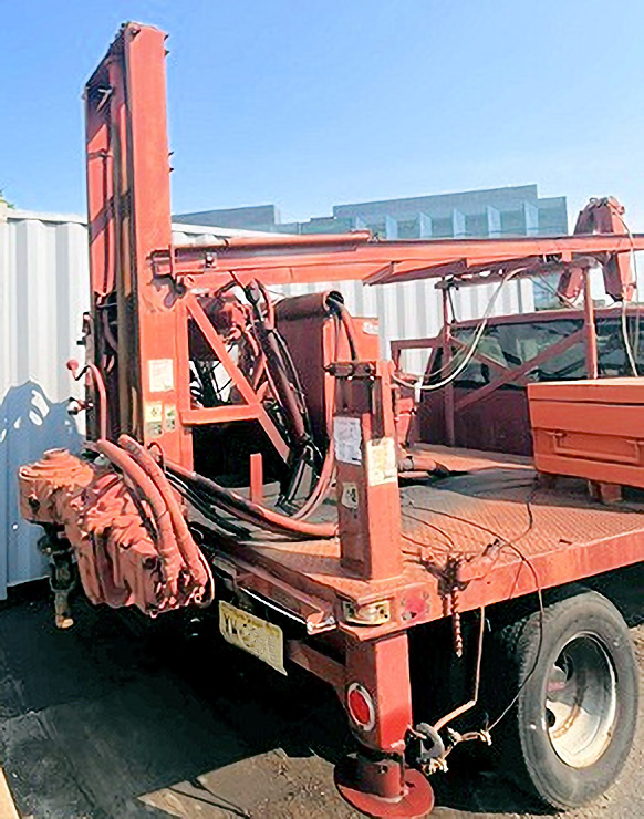 #848 - Mobile B47 on Truck - Image 2