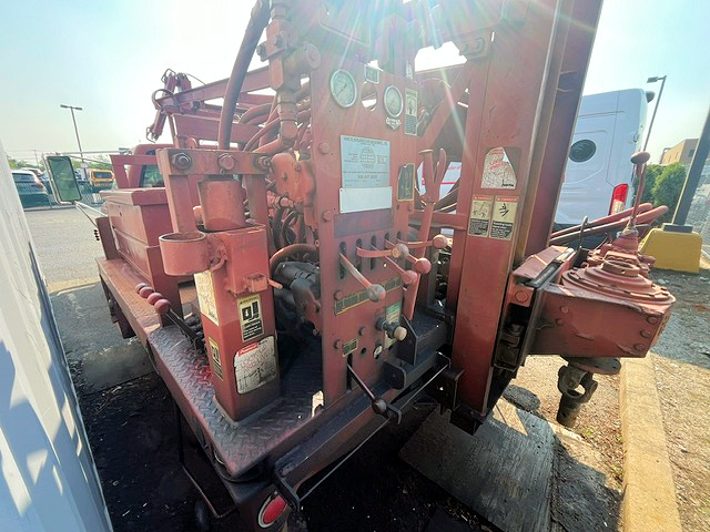 #848 - Mobile B47 on Truck - Image 3