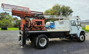 # 728 - CME 55 - on 2011 Freightliner (Copy)